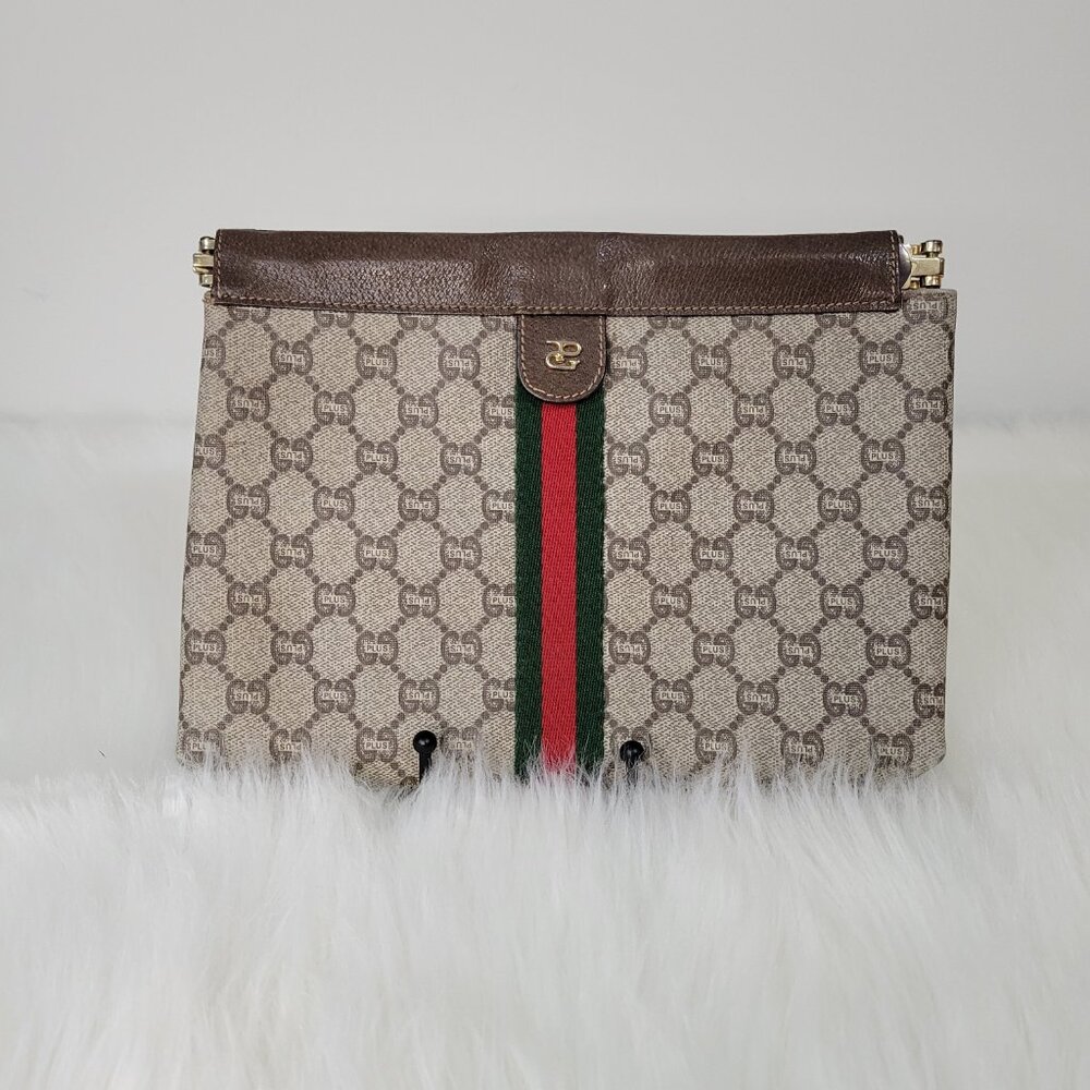 GUCCI PLUS VINTAGE CLUTCH Iconic Gucci Canvas Brown/Tan w Red/Green Stripe - Picture 2 of 10